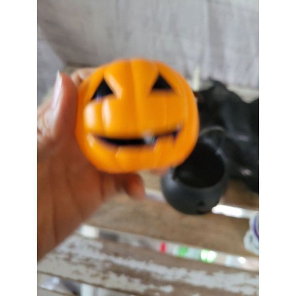 Pumpkin mini basket Grim reaper skeleton Halloween decor home set - Picture 8 of 9